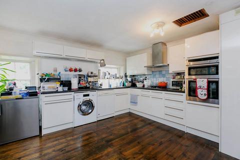 3 bedroom apartment for sale, Adelaide Road, Chalk Farm, NW3