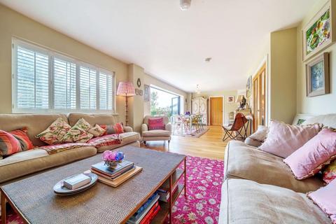 1 Melin Drive, Truro, TR1 3FU