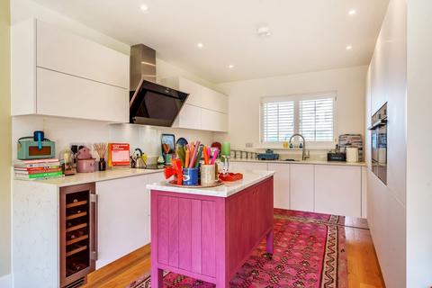 1 Melin Drive, Truro, TR1 3FU