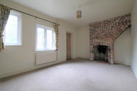 2 Cobblers Corner, Hintlesham, Ipswich, IP8 3QW