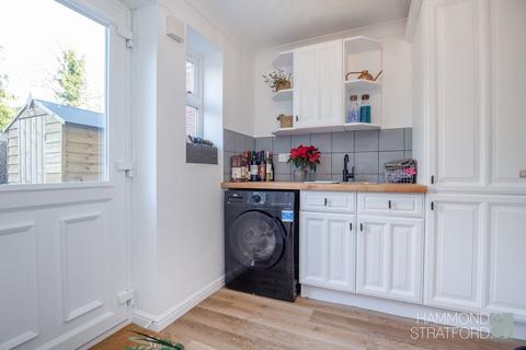 2 Ash Close, Hethersett, Norwich, NR9 3RE