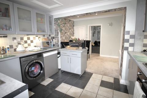 2 bedroom cottage for sale, Old Worcester Road, Hartlebury, DY11