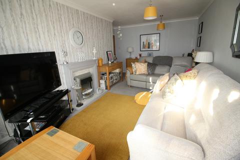 29 Broxburn Road, Warminster, BA12 8EY