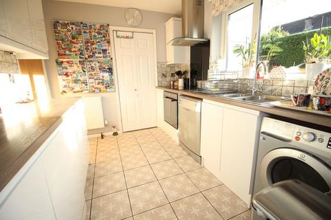 29 Broxburn Road, Warminster, BA12 8EY