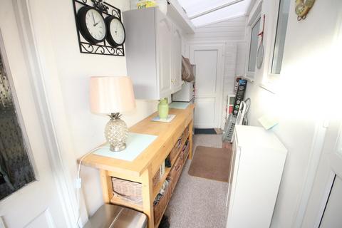29 Broxburn Road, Warminster, BA12 8EY