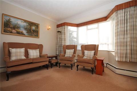 19 Chetwode Drive, Epsom, KT18 5TL