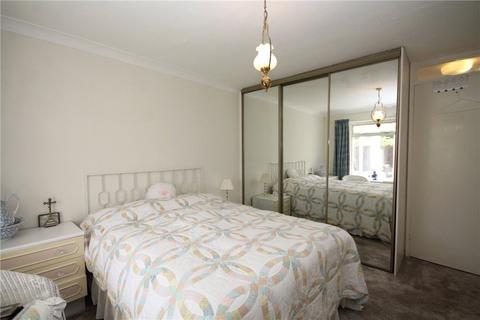 25 Royal Drive, Epsom, KT18 5PR