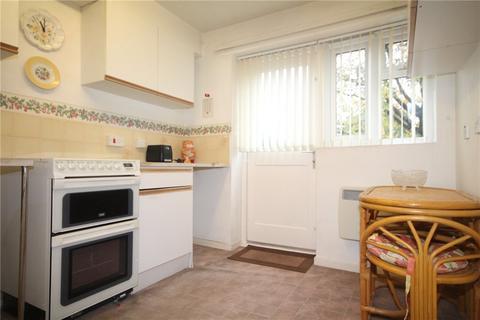 2 bedroom flat for sale - Tadworth, Surrey KT20