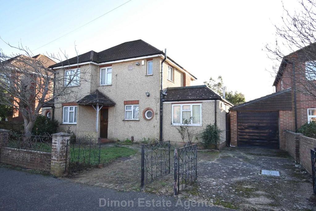 Beechcroft Road, Alverstoke 3 bed detached house for sale £540,000