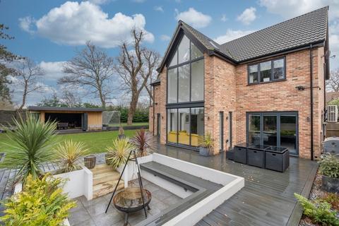 4 bedroom detached house for sale, Corton Long Lane, Corton