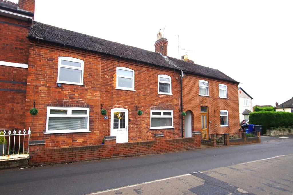 Smithfield Road, Uttoxeter 3 bed terraced house for sale £215,000
