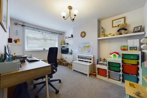 140 Smithfield Road, Uttoxeter, ST14 7LB