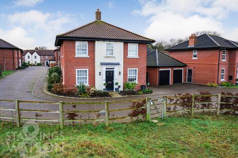 4 bedroom detached house for sale, Farman Way, Blofield, Norwich