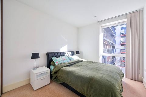 1 bedroom flat for sale - Warehouse Court, Woolwich Riverside, London, SE18