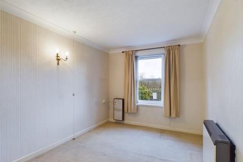 1 bedroom ground floor flat for sale - Ty Rhys, Nos 1-5 The Parade, Carmarthen