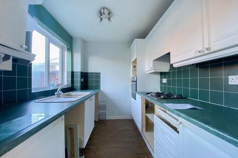 35 Halesworth Road, Wolverhampton, WV9 5PH