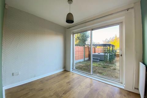 35 Halesworth Road, Wolverhampton, WV9 5PH