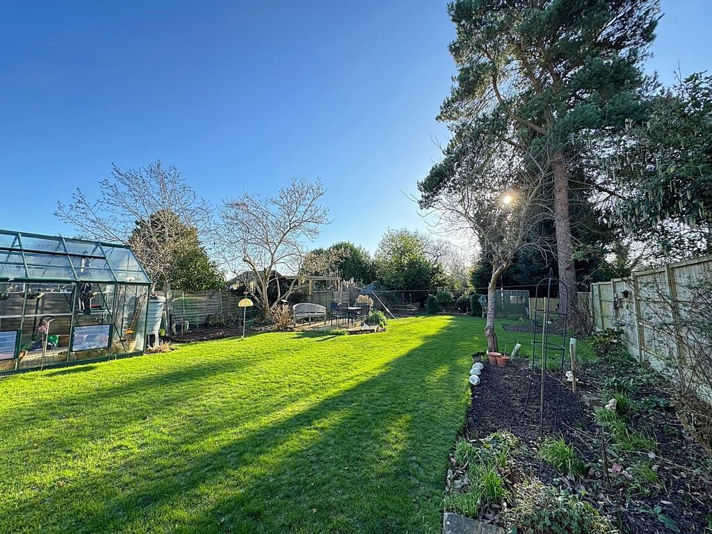 Glasshouse Lane, Kenilworth 4 bed detached house for sale £749,000