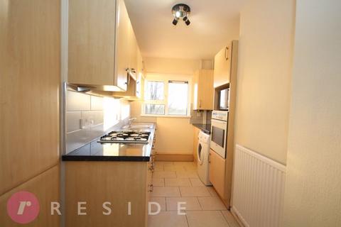 2 bedroom apartment to rent, Mansfield Road, Rochdale OL11