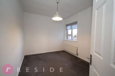 2 bedroom apartment to rent, Mansfield Road, Rochdale OL11