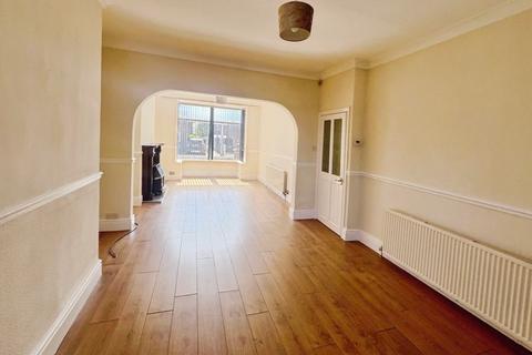 33 Abingdon Road, Bolton, BL2 2RE