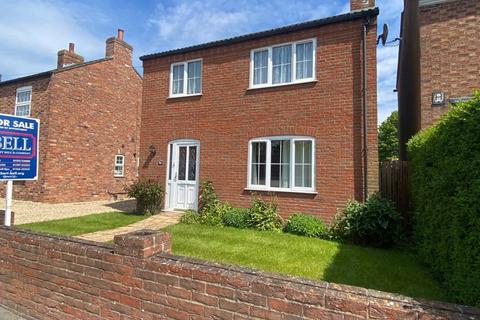 3 bedroom detached house for sale, 32a Lincoln Road, Horncastle