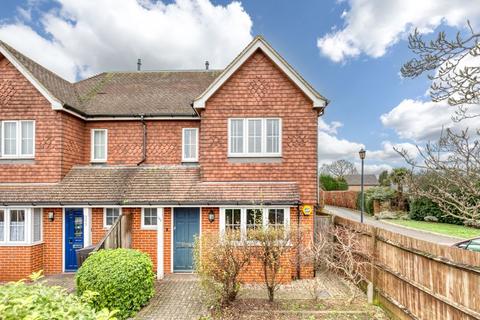 4 bedroom semi-detached house for sale, Molesey Road, Walton-on-Thames