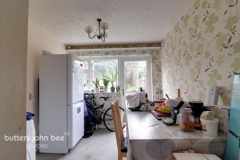 24 Broadway, Finchfield, Wolverhampton, WV3 9HQ