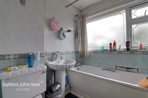 24 Broadway, Finchfield, Wolverhampton, WV3 9HQ
