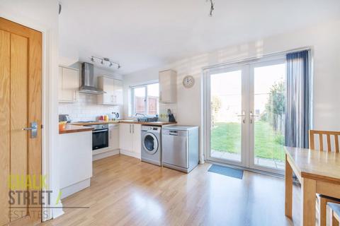 47 Morecambe Close, Hornchurch, RM12 5LT