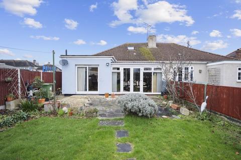 19 Barton Road, Hornchurch, RM12 4AA