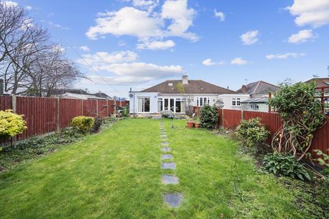 19 Barton Road, Hornchurch, RM12 4AA