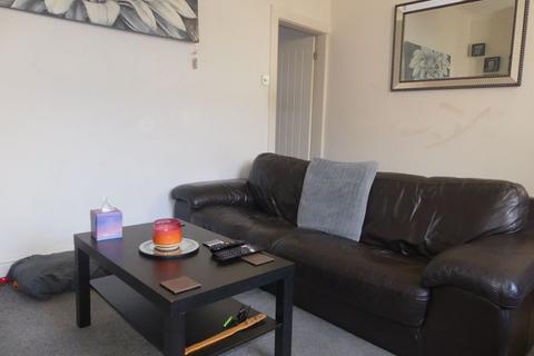 15 Glebe Street, Shaw, Oldham, OL2 7SF