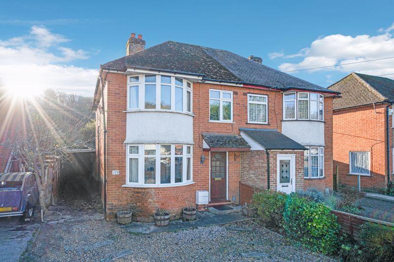 Lane End Road, High HP12 3 bed semidetached house for sale £
