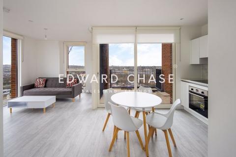 2 bedroom apartment to rent, Rosefinch Apartments, London *TOP FLOOR PENTHOUSE*