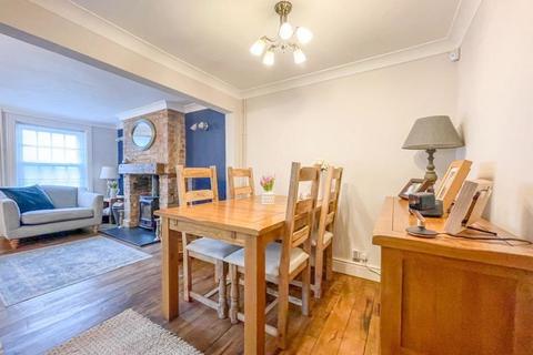 206 Castle Hill Road, Totternhoe, Dunstable, LU6 2BW