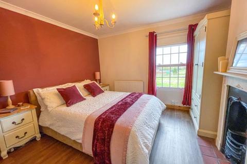 206 Castle Hill Road, Totternhoe, Dunstable, LU6 2BW