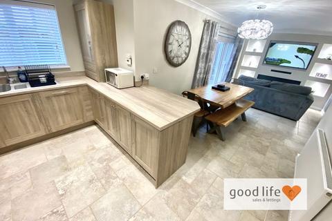 3 Swanmore, Sunderland, SR3 2FN