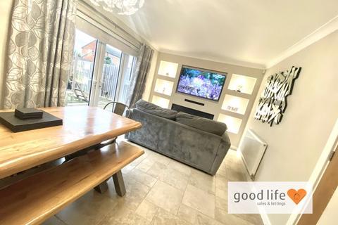 3 Swanmore, Sunderland, SR3 2FN