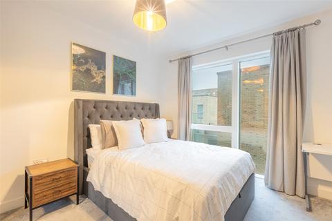 2 bedroom apartment for sale, Lismore Boulevard, Colindale Gardens, Colindale, NW9