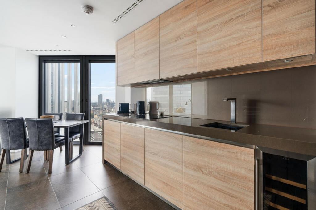 Reception / Kitchen