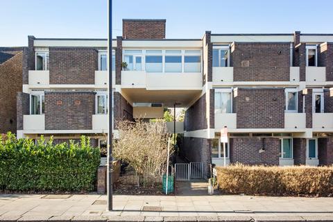 1 bedroom apartment for sale, South Croxted Road, London, SE21