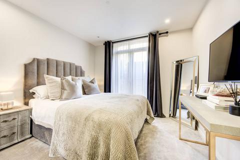1 bedroom flat for sale, Britannia Road, Moore Park Estate, London, SW6