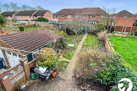 12 Meadow Way, Dartford, DA2 6AB
