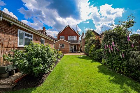 3 bedroom detached house for sale, Forest Road, Liss, Hampshire, GU33