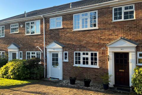 3 bedroom terraced house to rent - Hanover court