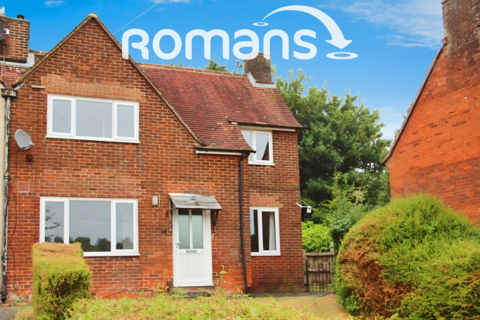 4 bedroom semi-detached house to rent, Stanmore, Winchester