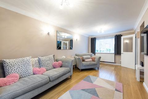 53 Cleve Road, Sidcup, DA14 4RS