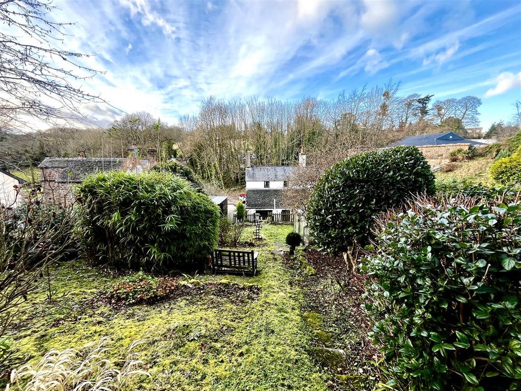 Newland Street, Coleford GL16 2 bed cottage for sale £299,950