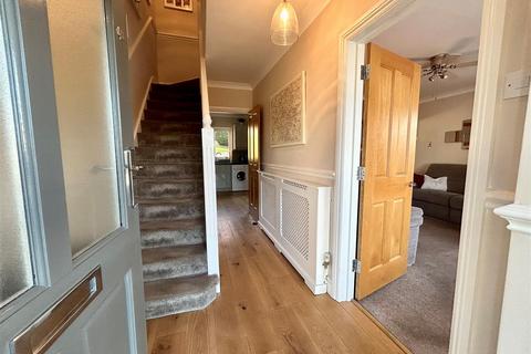 30 Boardman Avenue, London, E4 7QD